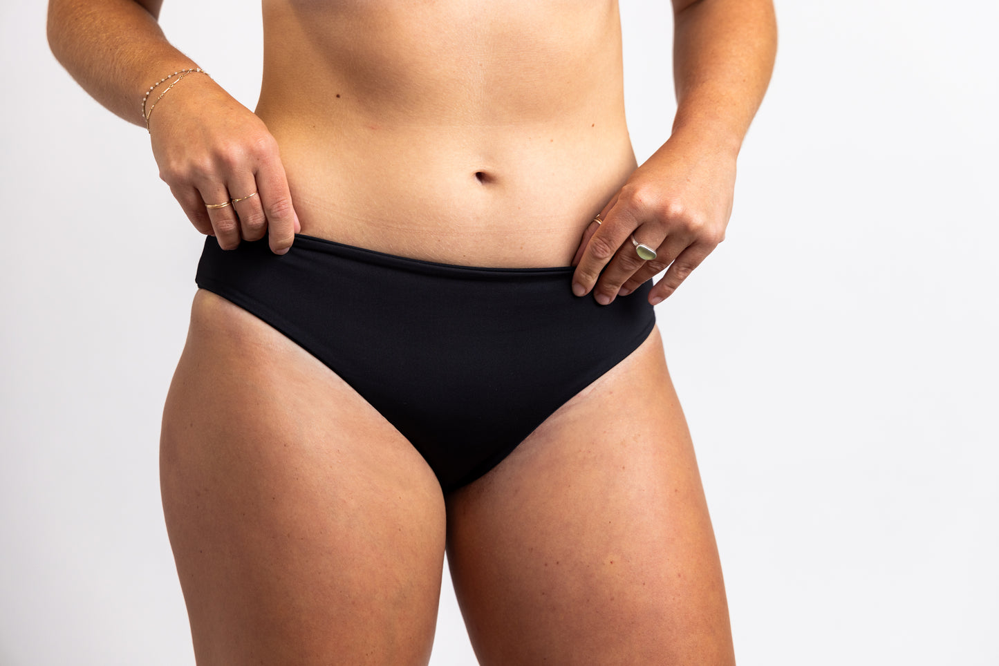 Farmdog OBX Women's La Brunela Reversible Bikini Bottom Black